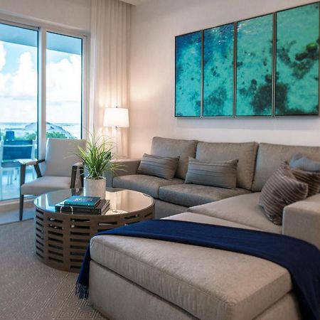 Rum Point Club Residences Driftwood Village Exterior photo